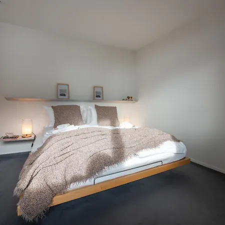 Apartment Silence